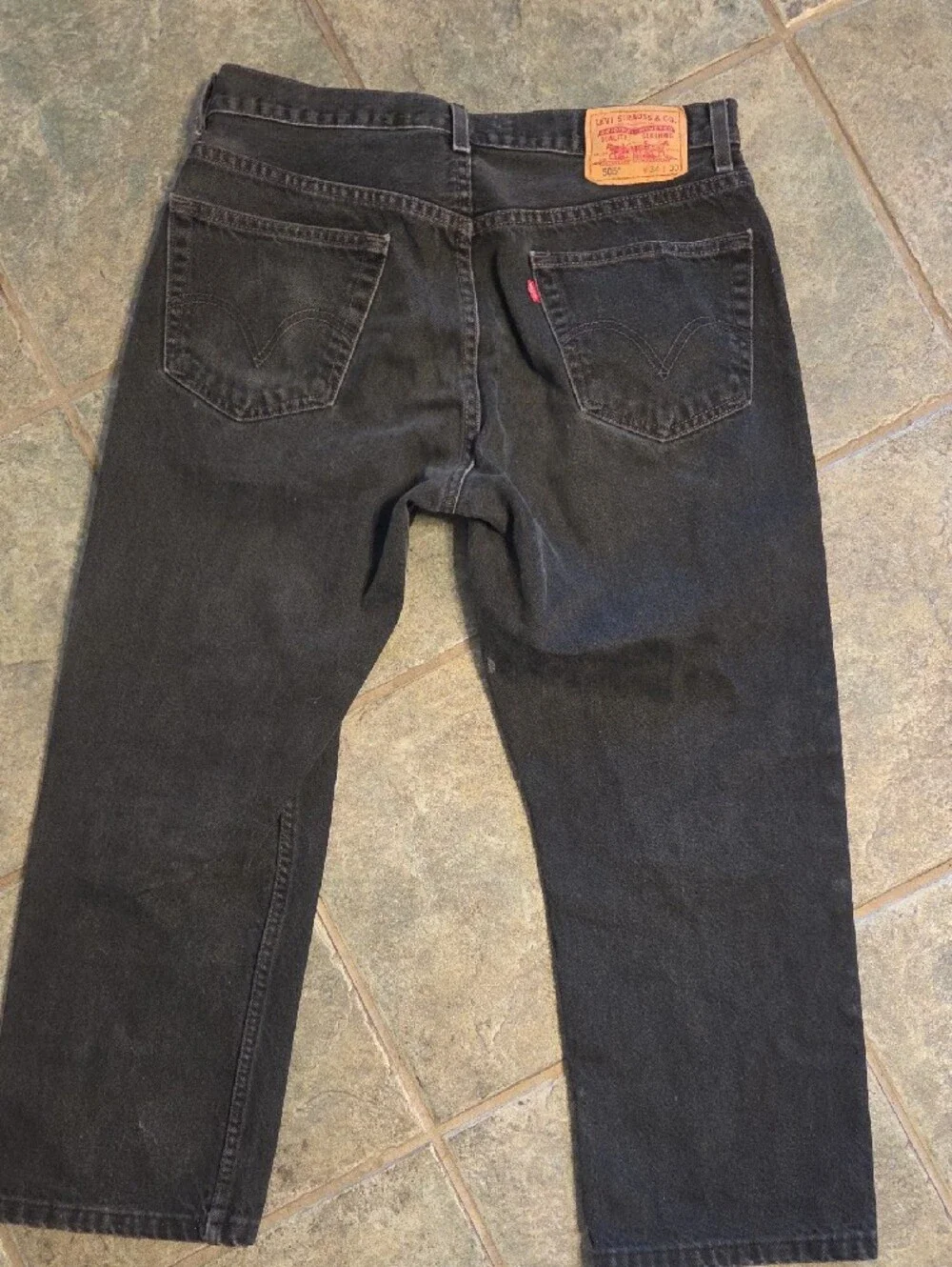 Levi's 505 Men's Relaxed Black Jeans - Regular Fit